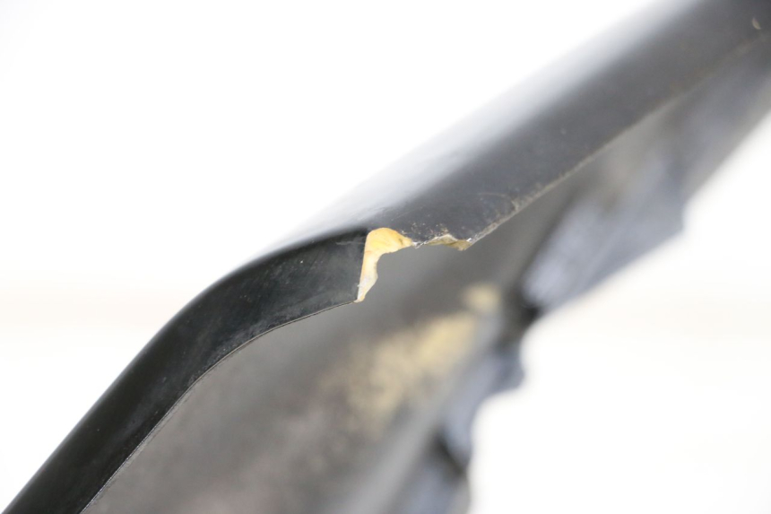 photo de CARENAGE ARRIERE YAMAHA XJ F 900 (1983 - 1994) - Détail de la pièce