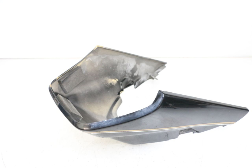 photo de CARENAGE ARRIERE YAMAHA XJ F 900 (1983 - 1994) - Zoom état d’usage