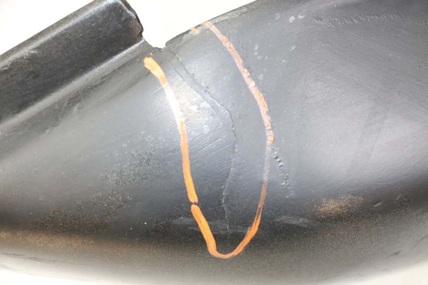 photo de CARENAGE ARRIERE YAMAHA FZS FAZER 600 (2001 - 2003) - Détails caractéristiques