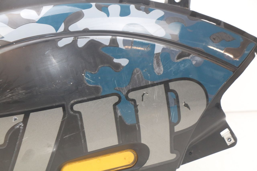 photo de CARENAGE ARRIERE PIAGGIO ZIP 2T 50 (2009 - 2019) - Gros plan technique