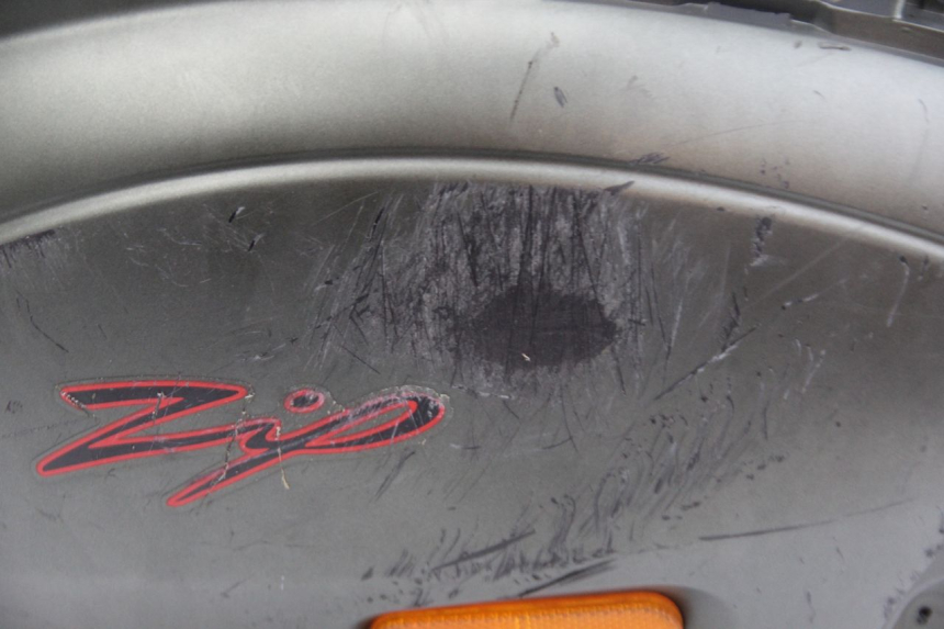 photo de CARENAGE ARRIERE PIAGGIO ZIP 4T 50 (2018 - 2020) - Zoom état d’usage