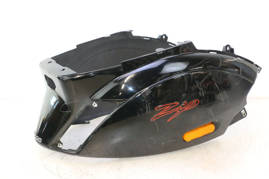 photo de CARENAGE ARRIERE PIAGGIO ZIP IGET 4T 50 (2021 - 2023) - Points de fixation