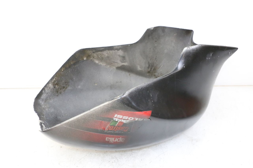 photo de CARENAGE RESERVOIR APRILIA RS 50 (1999 - 2005) - Détail de la pièce