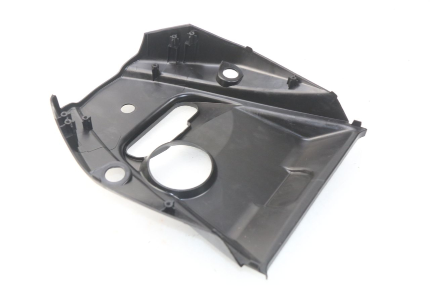 photo de CARENAGE RESERVOIR SYM CROX 4T 50 (2016 - 2023) - Zoom état d’usage