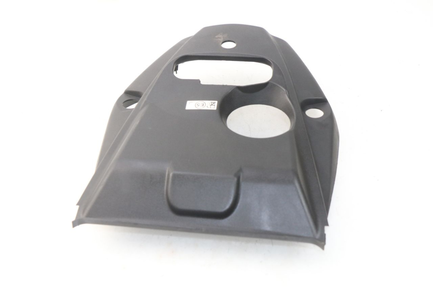 photo de CARENAGE RESERVOIR SYM CROX 4T 50 (2016 - 2023) - Gros plan technique