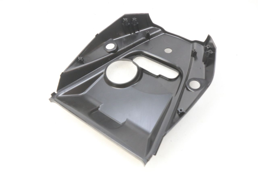 photo de CARENAGE RESERVOIR SYM CROX 4T 50 (2016 - 2023) - Détail de la pièce