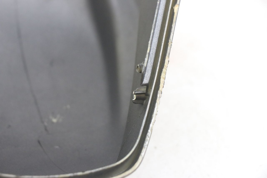 photo de CARENAGE RESERVOIR GILERA DNA 50 (2000 - 2007) - Détail de la pièce