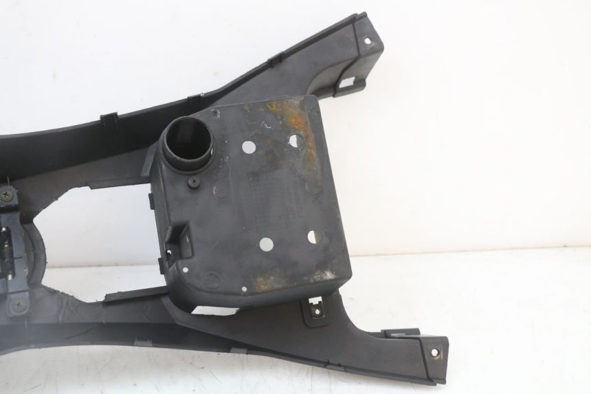 photo de CARENAGE RESERVOIR LONGJIA EASY MAX 125 (2020 - 2024) - Pièce contrôlée