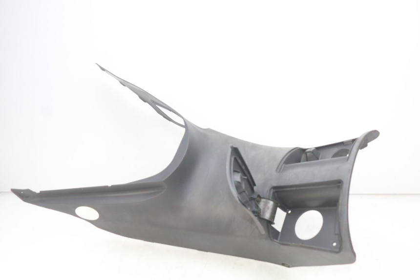 photo de CARENAGE RESERVOIR HONDA FES PANTHEON 2T 125 (1998 - 2002) - Détail de la pièce