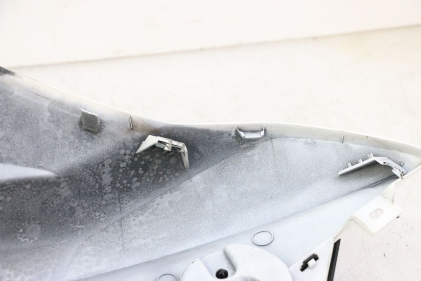 photo de CARENAGE RESERVOIR GAUCHE BMW G310 R 310 (2016 - 2020) - Autre angle de vue