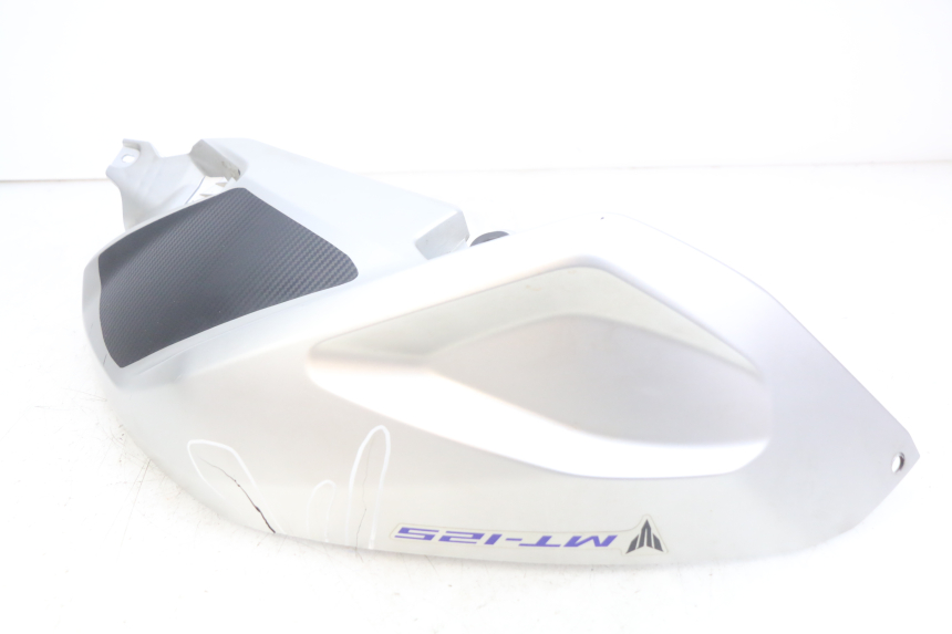 photo de CARENAGE RESERVOIR GAUCHE YAMAHA MT ABS 125 (2014 - 2018) - Gros plan technique