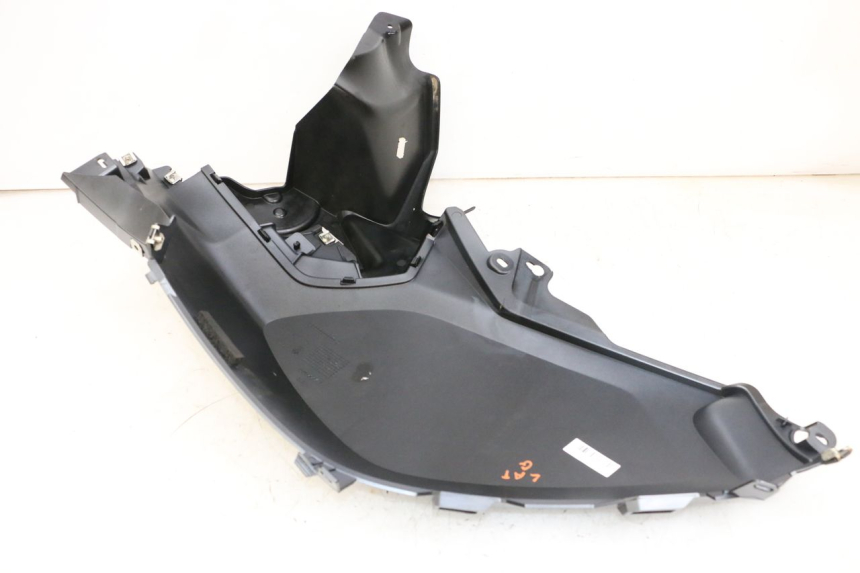 photo de CARENAGE RESERVOIR GAUCHE BMW R GS 1250 (2021 - 2024) - Vue d’ensemble