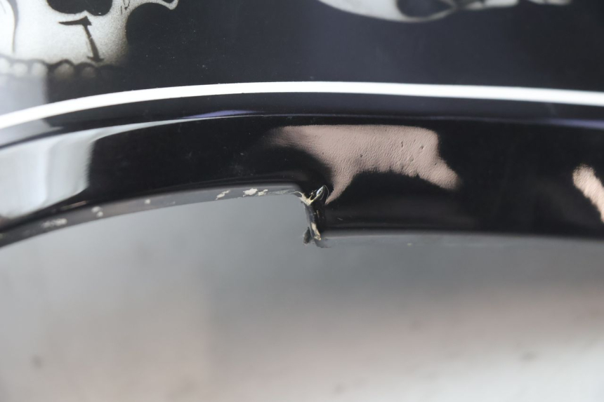 photo de CARENAGE RESERVOIR GAUCHE CAN-AM SPYDER RS 1000 (2008 - 2012) - Détail de la pièce