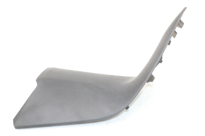 photo de CARENAGE RESERVOIR GAUCHE YAMAHA XMAX X-MAX ABS 125 (2017 - 2020) - Détail de la pièce