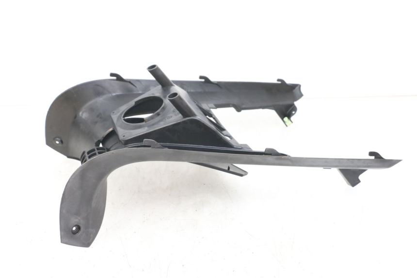 photo de CARENAGE RESERVOIR PEUGEOT GEOPOLIS RS 125 (2007 - 2009) - Détail de la pièce