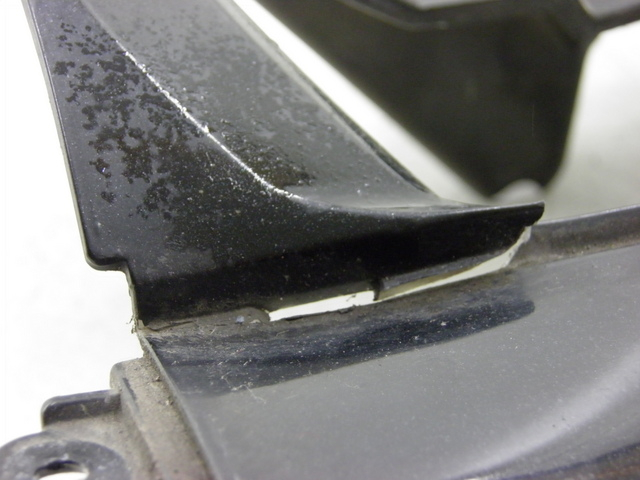 photo de CARENAGE RESERVOIR HONDA FES PANTHEON 125 (2003 - 2007) - Marquages et références