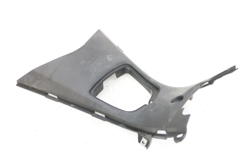 photo de CARENAGE RESERVOIR HONDA PCX (JF57/JF64) 125 (2014 - 2018) - État de surface