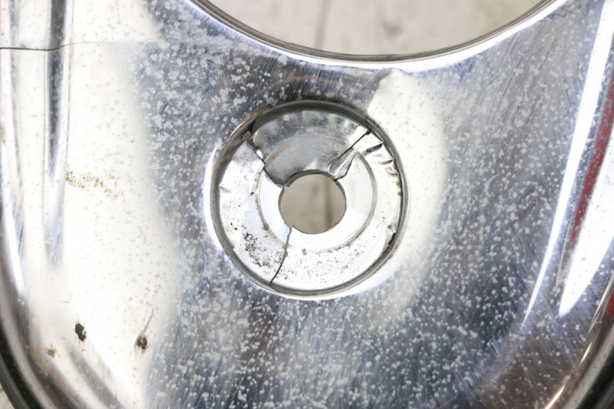 photo de CARENAGE RESERVOIR JINLUN JL HIGHLANDER 125 (2007 - 2015) - Gros plan technique