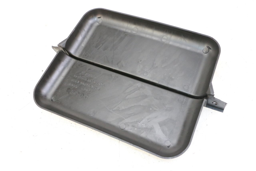 photo de CARENAGE RESERVOIR KYMCO XCITING 500 (2007 - 2010) - Vue principale