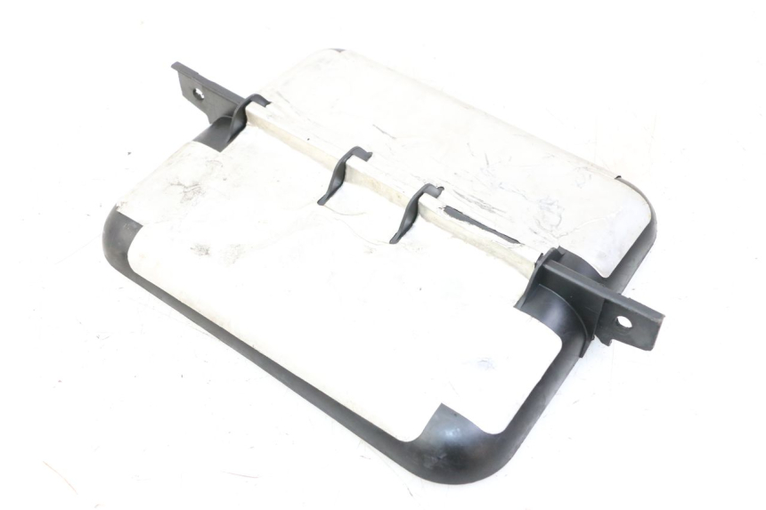 photo de CARENAGE RESERVOIR KYMCO XCITING 500 (2007 - 2010) - Détail de la pièce