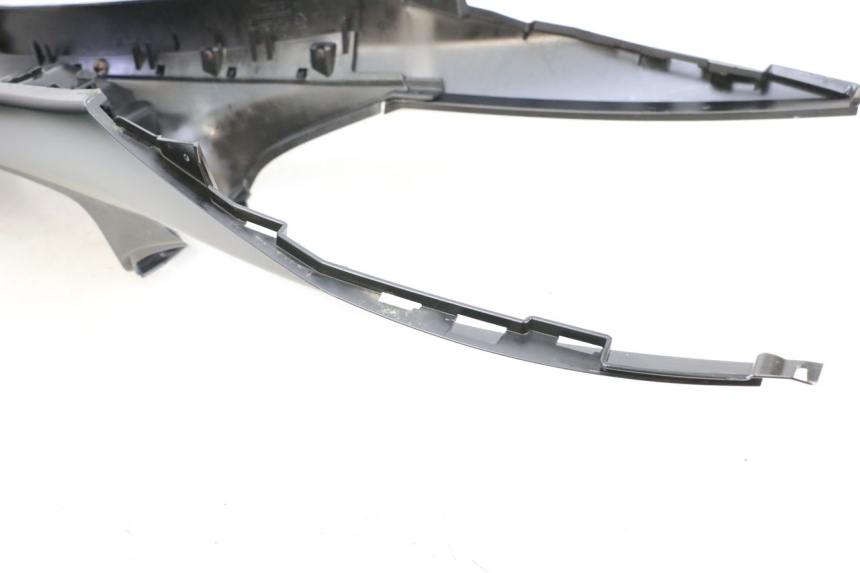 photo de CARENAGE RESERVOIR PIAGGIO MP3 HPE 350 (2018 - 2020) - Zoom état d’usage