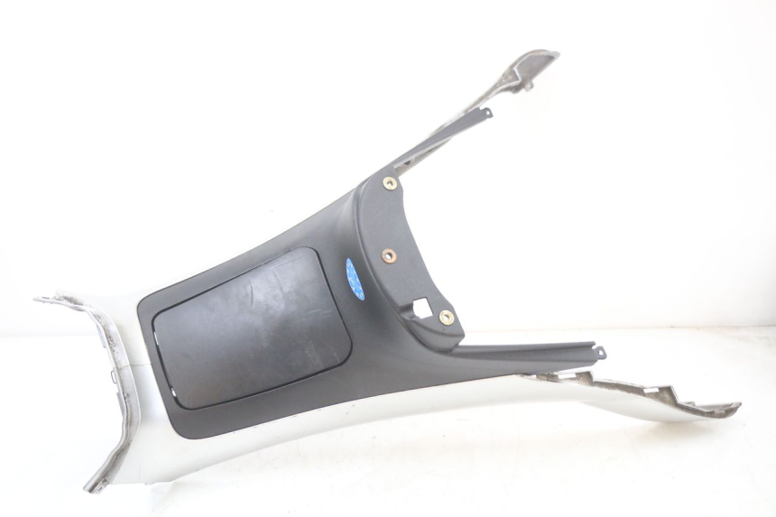 photo de CARENAGE RESERVOIR PIAGGIO MP3 LT 400 (2007 - 2012) - Vue principale