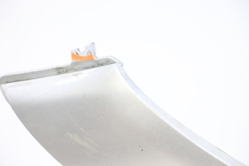 photo de CARENAGE RESERVOIR PIAGGIO MP3 LT 300 (2010 - 2016) - Vue d’ensemble