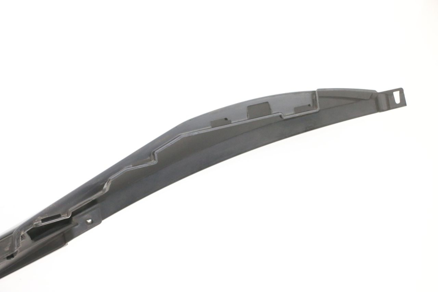 photo de CARENAGE RESERVOIR PIAGGIO MP3 500 (2016 - 2018) - Angle alternatif