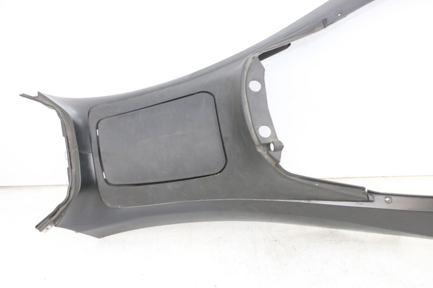 photo de CARENAGE RESERVOIR PIAGGIO MP3 500 (2016 - 2018) - Aperçu profil