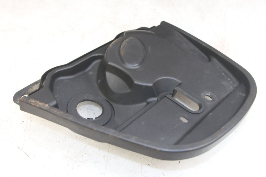 photo de CARENAGE RESERVOIR YAMAHA NEOS NEO'S 4T 50 (2008 - 2016) - Zoom état d’usage