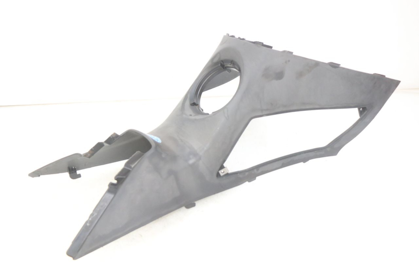 photo de CARENAGE RESERVOIR GILERA NEXUS 125 (2007 - 2009) - Zoom composants