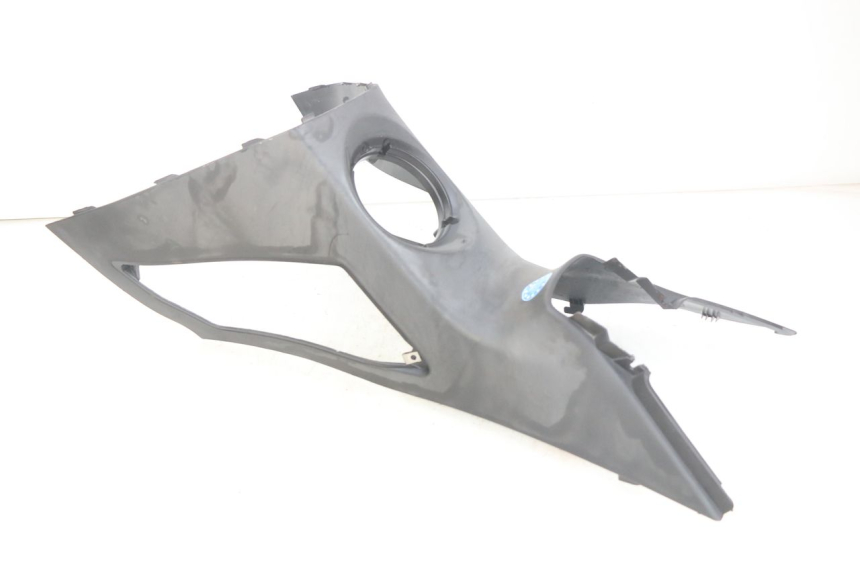 photo de CARENAGE RESERVOIR GILERA NEXUS 125 (2007 - 2009) - Vue rapprochée