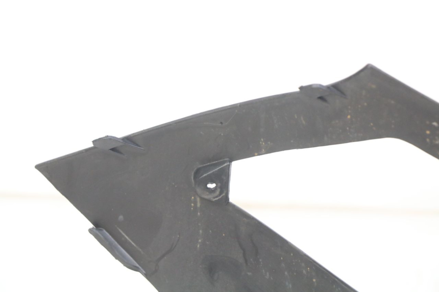 photo de CARENAGE RESERVOIR GILERA NEXUS 125 (2007 - 2009) - Autre angle de vue