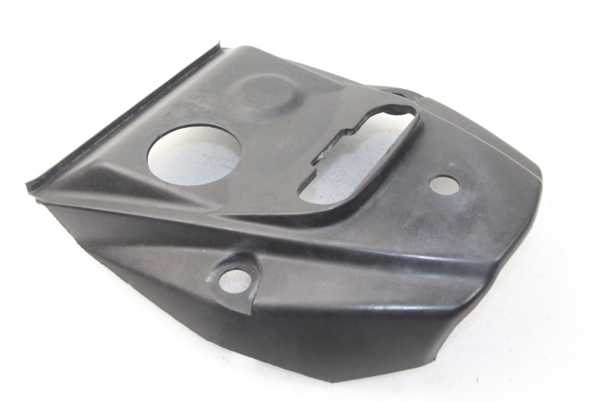 photo de CARENAGE RESERVOIR SYM ORBIT 2 4T 50 (2008 - 2017) - Zoom état d’usage