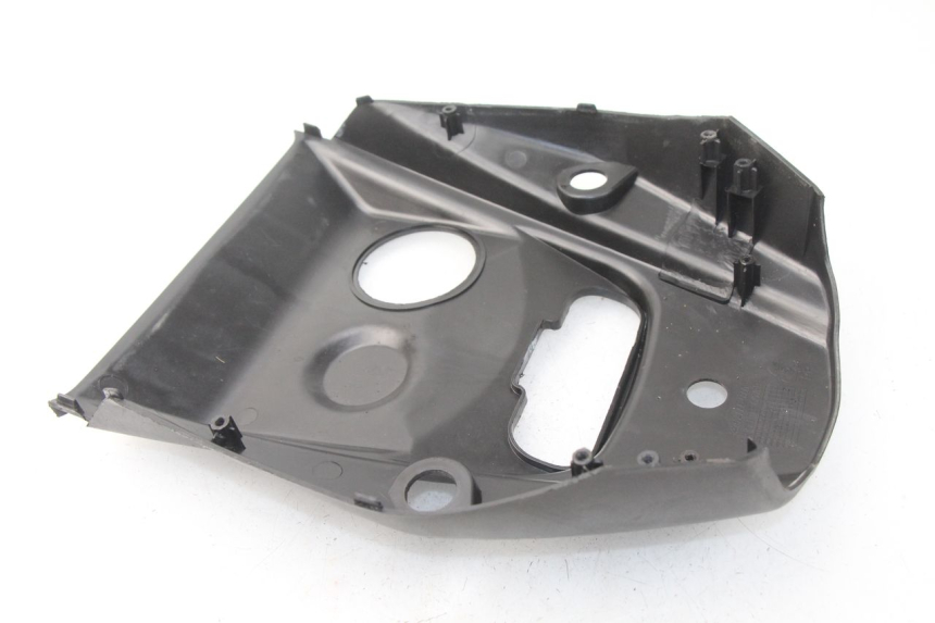 photo de CARENAGE RESERVOIR SYM ORBIT 2 4T 50 (2008 - 2017) - Autre angle de vue