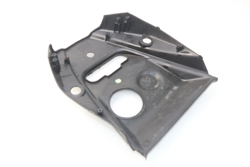 photo de CARENAGE RESERVOIR SYM ORBIT 2 4T 50 (2008 - 2017) - Détail de la pièce