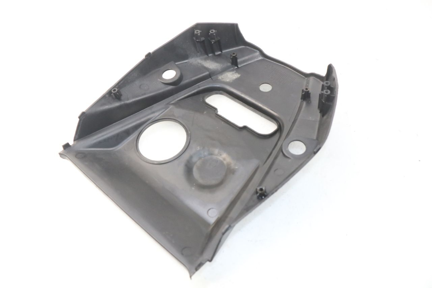 photo de CARENAGE RESERVOIR SYM ORBIT 2 4T 50 (2008 - 2017) - Détail de la pièce