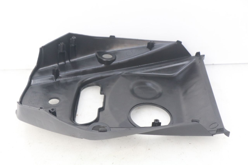 photo de CARENAGE RESERVOIR SYM ORBIT 2 4T 50 (2008 - 2017) - Détail de la pièce