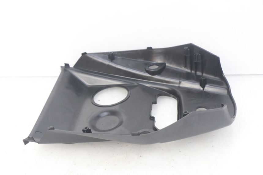 photo de CARENAGE RESERVOIR SYM ORBIT 2 4T 50 (2008 - 2017) - Zoom état d’usage