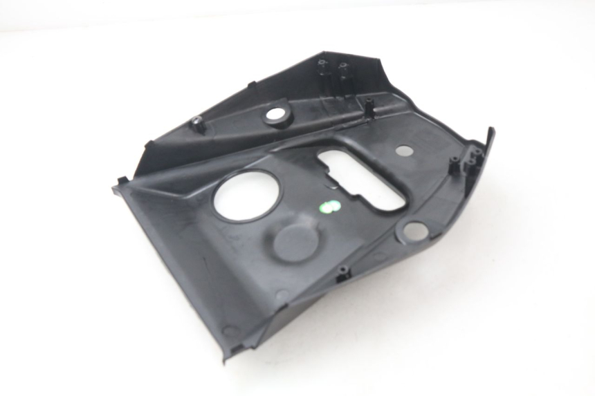 photo de CARENAGE RESERVOIR SYM ORBIT 2 50 (2008 - 2014) - Détail de la pièce