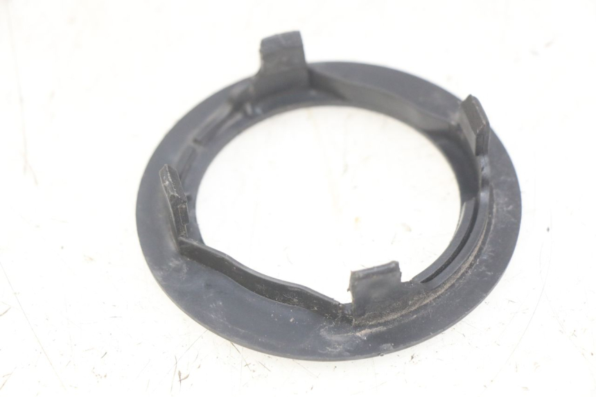 photo de CARENAGE RESERVOIR SYM ORBIT III 3 4T 50 (2021 - 2025) - Détail de la pièce