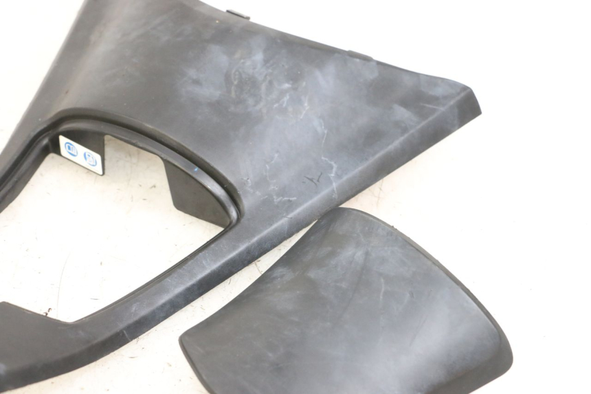 photo de CARENAGE RESERVOIR HONDA PCX (JF47) 125 (2012 - 2013) - Vue d’ensemble