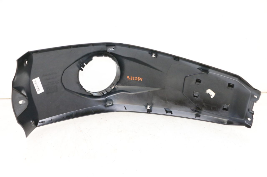 photo de CARENAGE RESERVOIR BMW R GS 1250 (2021 - 2024) - Marquages et références