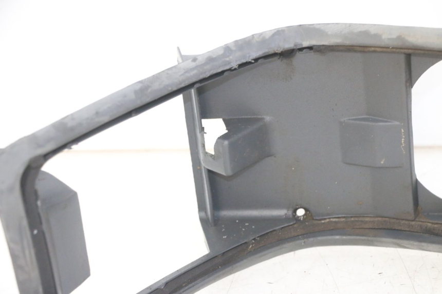 photo de CARENAGE RESERVOIR PIAGGIO SUPER LX 125 (2000 - 2003) - État de surface