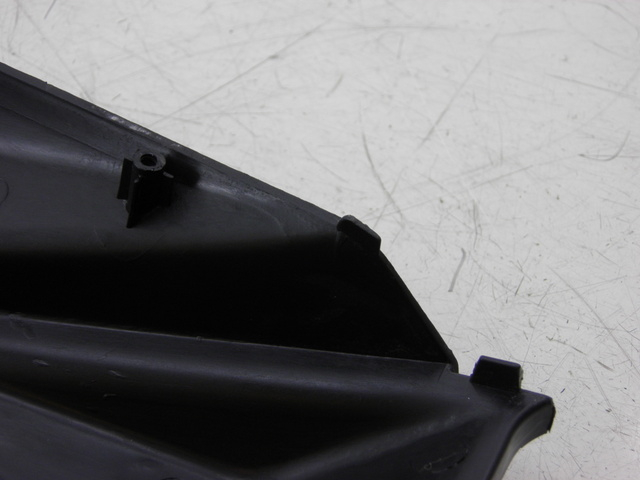 photo de CARENAGE RESERVOIR SYM SYMPLY 4T 50 (2012 - 2015) - Zoom état d’usage