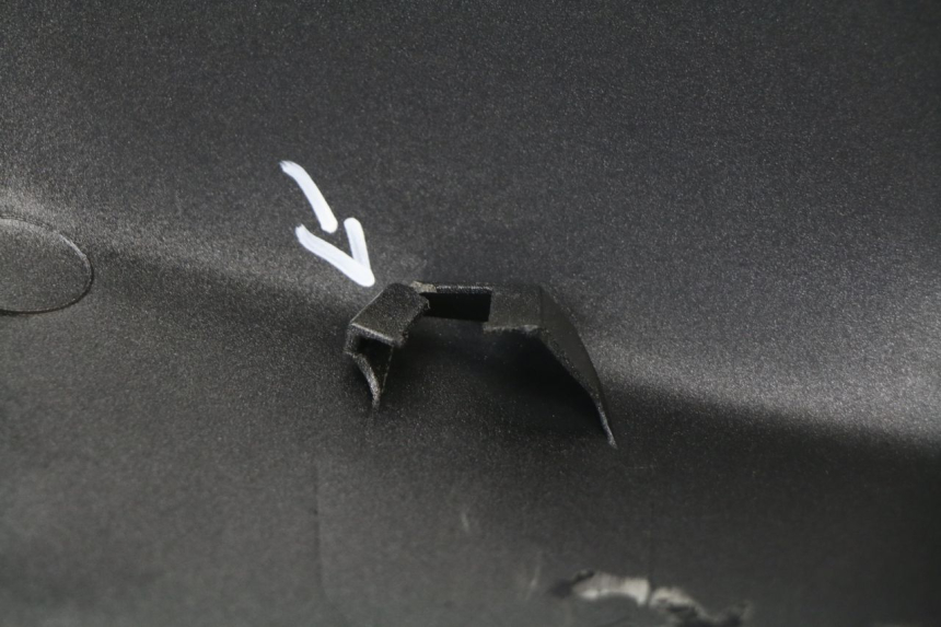 photo de CARENAGE RESERVOIR HONDA VFR F 1200 (2010 - 2015) - Détail de la pièce