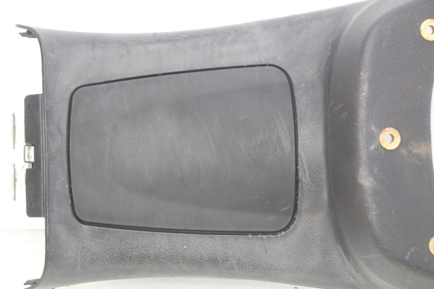 photo de CARENAGE RESERVOIR PIAGGIO X7 125 (2007 - 2013) - Vue produit