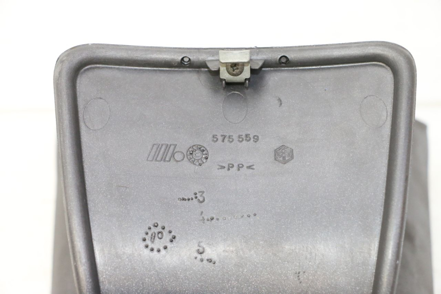 photo de CARENAGE RESERVOIR PIAGGIO X9 EVOLUTION 125 (2003 - 2007) - Pièce contrôlée