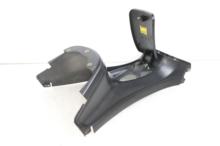 photo de CARENAGE RESERVOIR PIAGGIO XEVO - X EVO 125 (2007 - 2017) - Vue d’ensemble