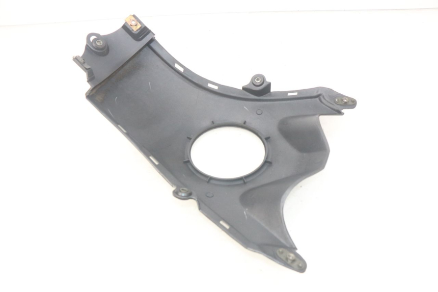 photo de CARENAGE RESERVOIR SUZUKI XF FREEWIND 650 (1997 - 2003) - Détail de la pièce